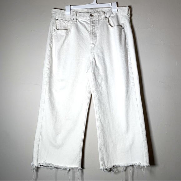 american eagle white crop wide leg hem raw 100% cotton button fly sz 16 short - Picture 1 of 10